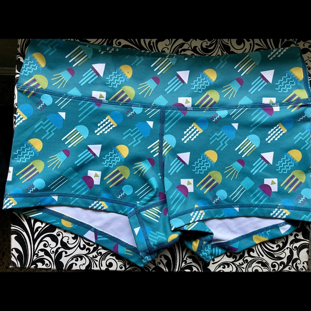 WODBottom Jellyfish Shorties